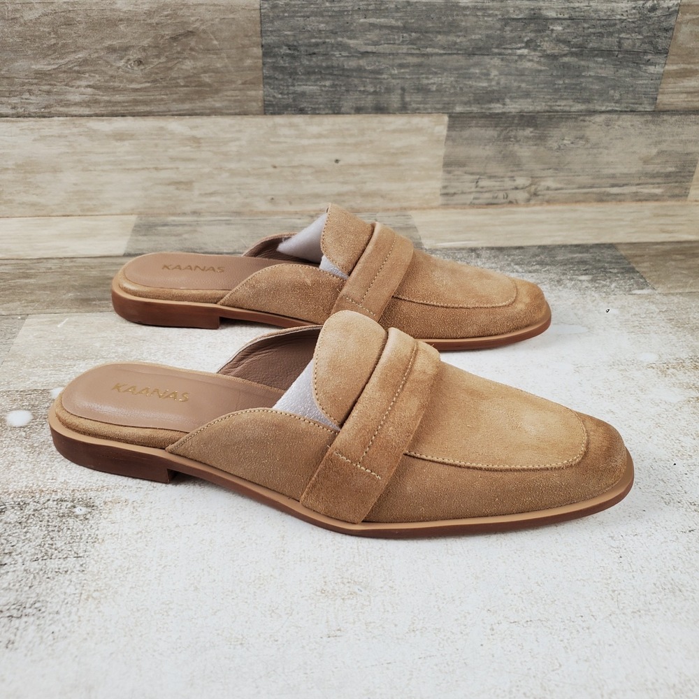 Kaanas Cogno Womens Flat Mules Sz 10 Tan Suede Leather Casual Square Toe Slip On